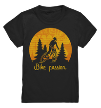 Lade das Bild in den Galerie-Viewer, Bike Passion - Kids Premium Shirt - Outdoorherz
